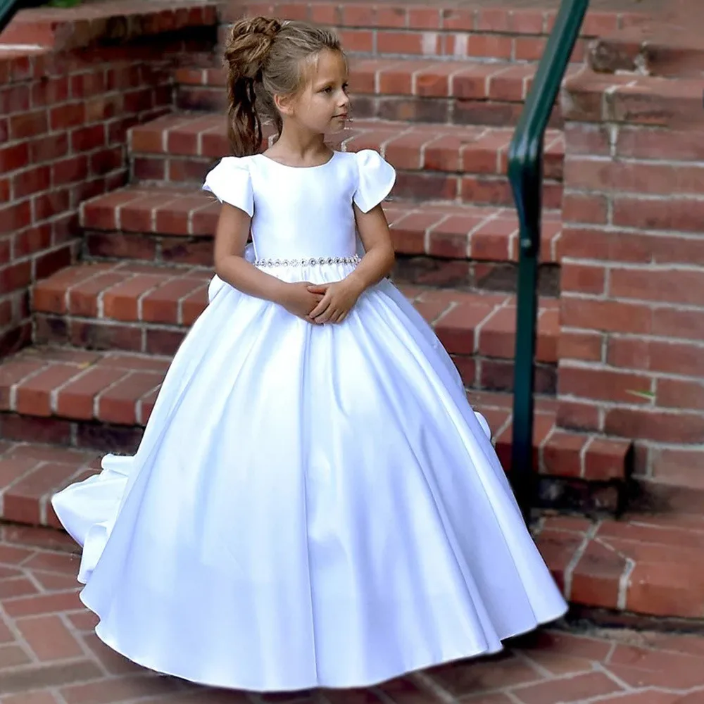 

Ball Gown Princess Wedding Party Gown Solid Satin Cap Sleeves O Neck Flower Girl Dress First Communion Dress for Girls