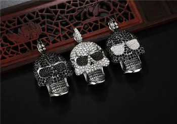 

European and American Hip-hop Personality Punk Oversized Full Zircon Skull Titanium Steel Pendant Necklace