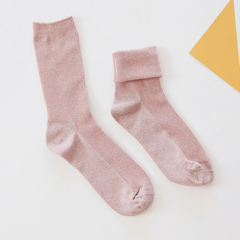 Новые Женские однотонные блестящие женские хлопчатобумажные носки, простые носки для девочек, толстые повседневные длинные носки с металлической линией, красный серый синий - Цвет: Розовый