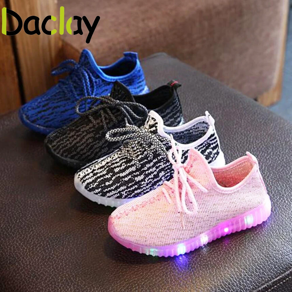 

Daclay Shoes for Kids Knitted Sneakers Comfortable Breathable Material Sports Shoes with LED Luminous for Kids