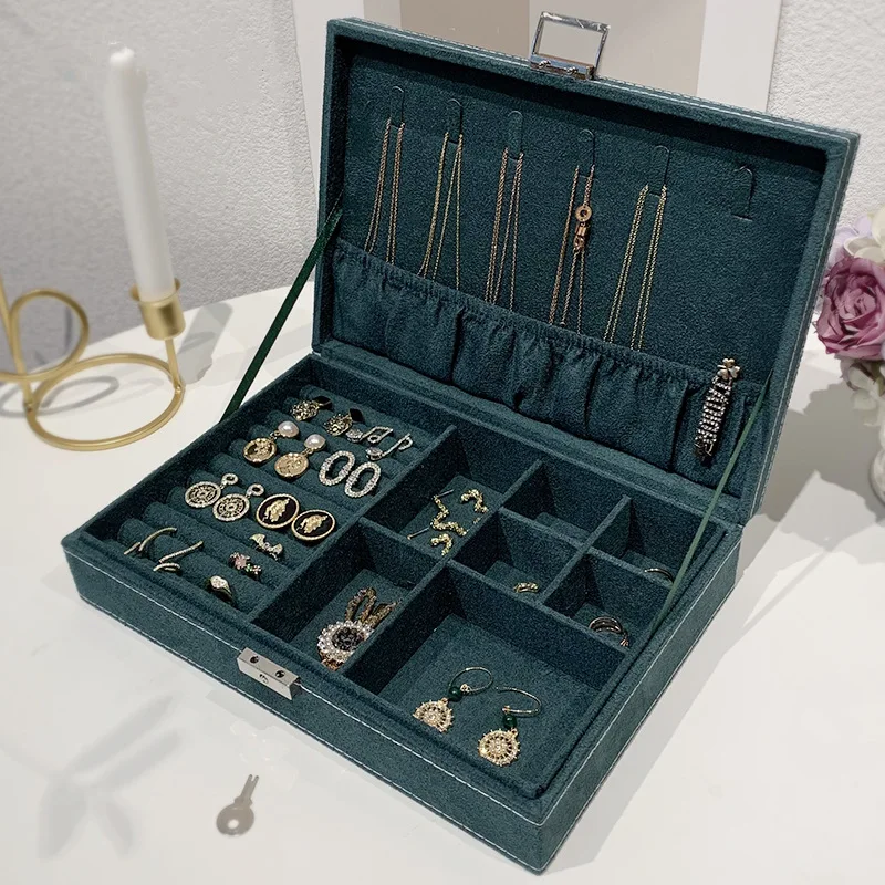 

Suede Single-layer Jewelry Box European Jewelry Storage Box Large Space Jewelry Holder Gift Box Necklace Display Box