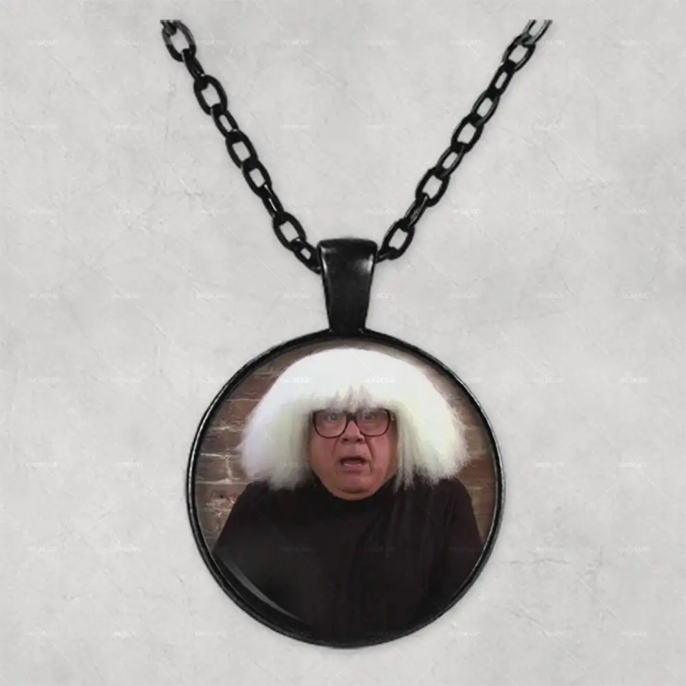 Danny Devito wig Personalised Photo Necklace Picture Jewelry necklaces pendants Circle Locket Memorial Gift | Украшения и