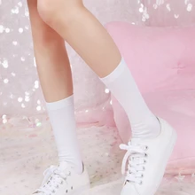 Японские классические всесезонные дикие jk груды носков чесаные черные и белые повседневные женские носки