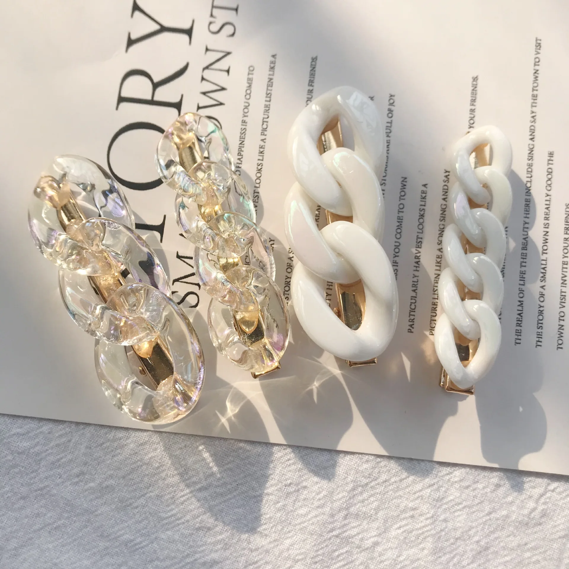 

Hair Clips For Girls Korean Crystal White Chain Hairpin Women Duckbill Clip Fashion Temperament Sweet Side Clip Hair Accessories