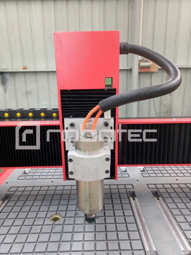 Фрезерный станок с ЧПУ 1325 cnc rotuer/Сделано в Китае 1325 фрезерный станок с ЧПУ по дереву/4*8 футов рабочий размер деревообрабатывающий станок для furnature