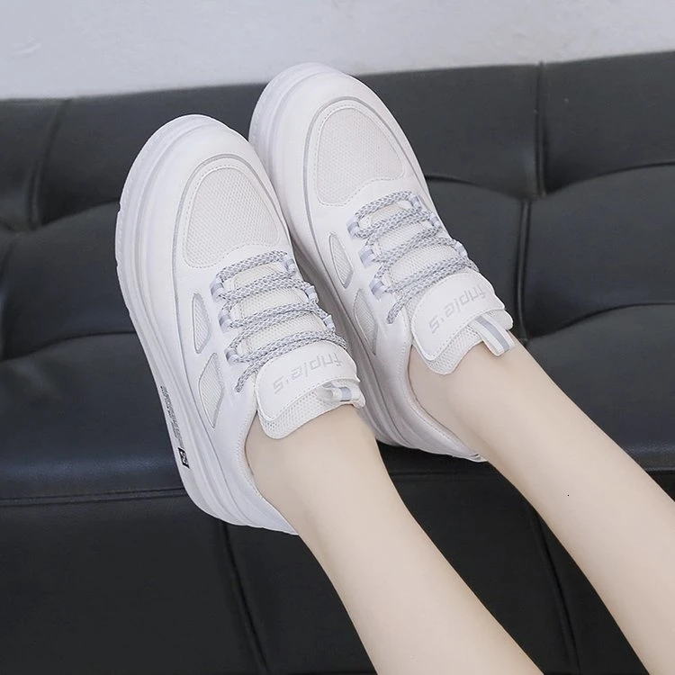 Новинка; сезон весна; tenis feminino; белые туфли на шнуровке; женская однотонная обувь из искусственной кожи; повседневная женская обувь; кроссовки