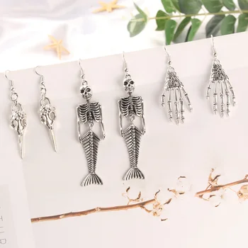 

Vintage Skull Hand Party Earrings Halloween Gothic Jewellery For Women Men Pendants