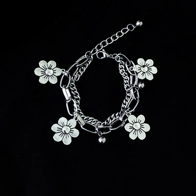 

hip hop titanium steel double-layer flower bracelet retro old flower bead pendant bracelet cool girl disco streetwear jewelry