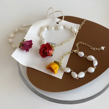 

AOMU Vintage Elegant Immortal Rose Dried Flower Bracelet Female Temperament Fashion Freshwater Pearl Bracelet Wedding Jewelry