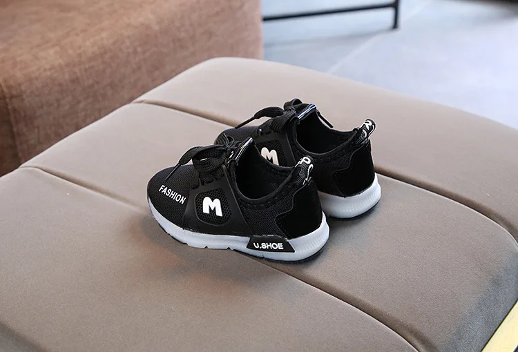 9160818929_1264033049