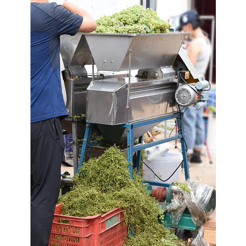 Рисунок 2 - Домашняя дробилка для вина