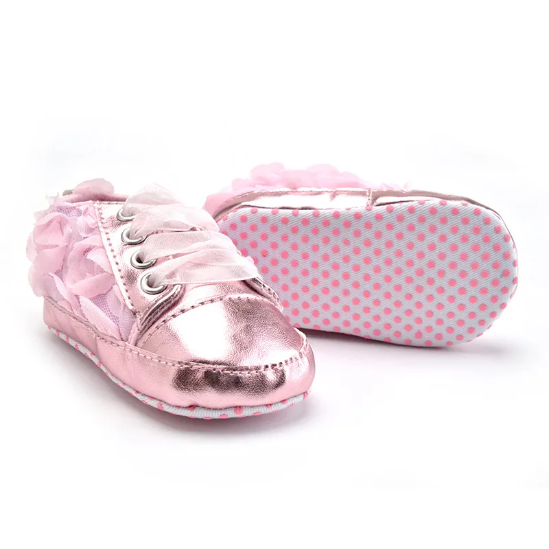 Детская обувь для девочек, кружевная мягкая кожаная подошва из искусственной кожи, Нескользящие модные ботинки для малыша