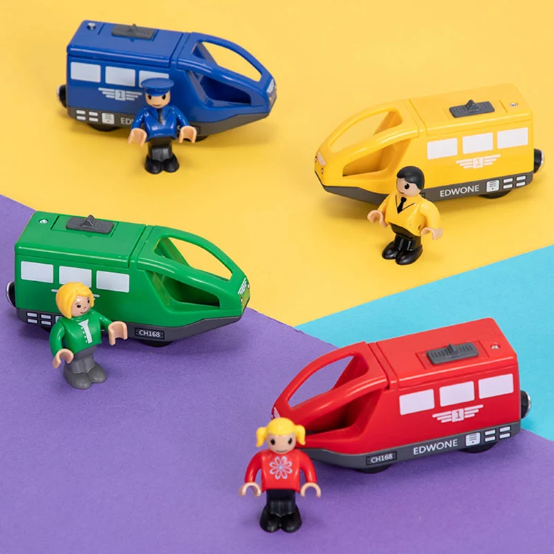 RC Electric Small Train Toys Set Remote Control Connected with Wooden Railway Track Train Diecast Toy Interesting Toys for Child RC Electric Small Train Toys Set Remote Control Connected with Wooden Railway Track Train Diecast Toy Interesting Toys for Child