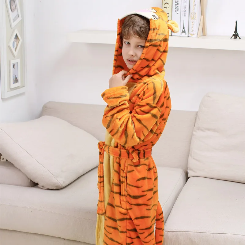 Cartoon Children Bathrobe for Boy Girls Pajamas Flannel Tiger Animal Hooded Bath Robe Baby Kids Home Wear Outfit Roupao Infantil