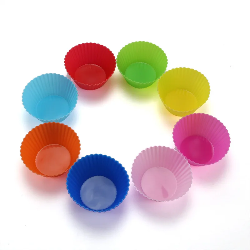 12-Pcs-Random-Color-Silicone-Cake-Round-Shape-Mold-Kitchen-Bakeware-DIY-Desserts-Baking-Mold-Mousse (4)