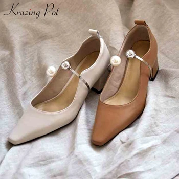 

Krazing pot French romantic pearl decorations small square toe elegant ladies shoes high heels women sweet dating new pumps L02