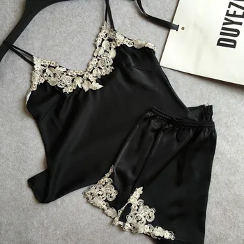 

Free Shipping 2020 Best Selling Sleepwear Sexy Pajama Set High Quality Embroidery Lace Flower Edge Black Nightwear Pyjama Set