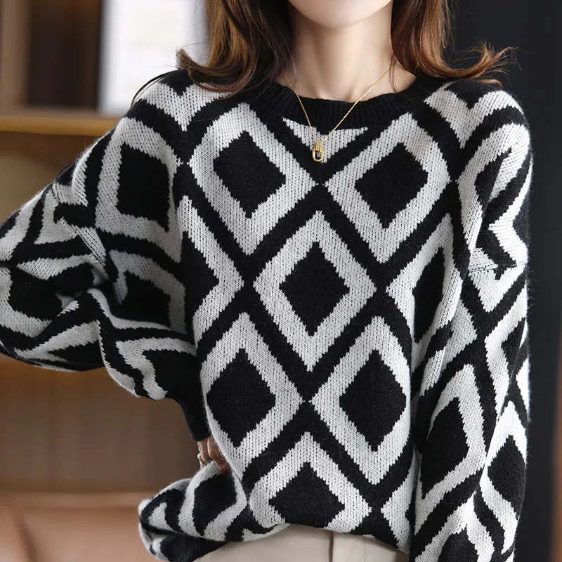 

Spring And Autumn Round Neck Pure Wool Knit Sweater Black And White Diamond Shape Simple Fashion Trend Elegant, Women's Sweater