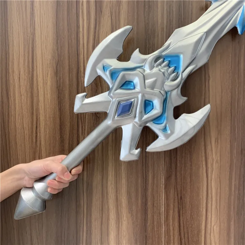 скрещенные шашки казачьи. мелиодас с мечом. хварангдо меч. карманная катана. швейцарский кинжал баселард xvi века.