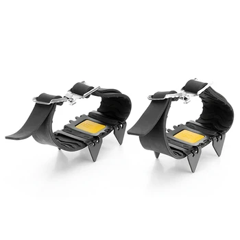 

Winter studs Snow Anti Slip ice crampons Men Ice Snow Crampons Shoes snow walker for Skiing Hiking Hiking Travel kit