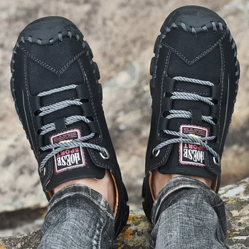 

2020 New High Quality Leather Casual Shoes Fashion Men Shoes Handmade Vintage Loafers Flats Hot Sale Moccasins Big Size 39-46