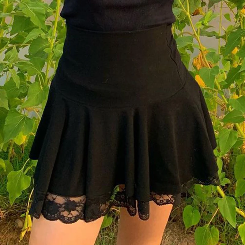 

Goth Y2K Lace Edge Patched High-Waisted Short Black Pleated Skirt Woman 2020 E-Girl Aesthetic Vintage Mini Skirts Saias Female