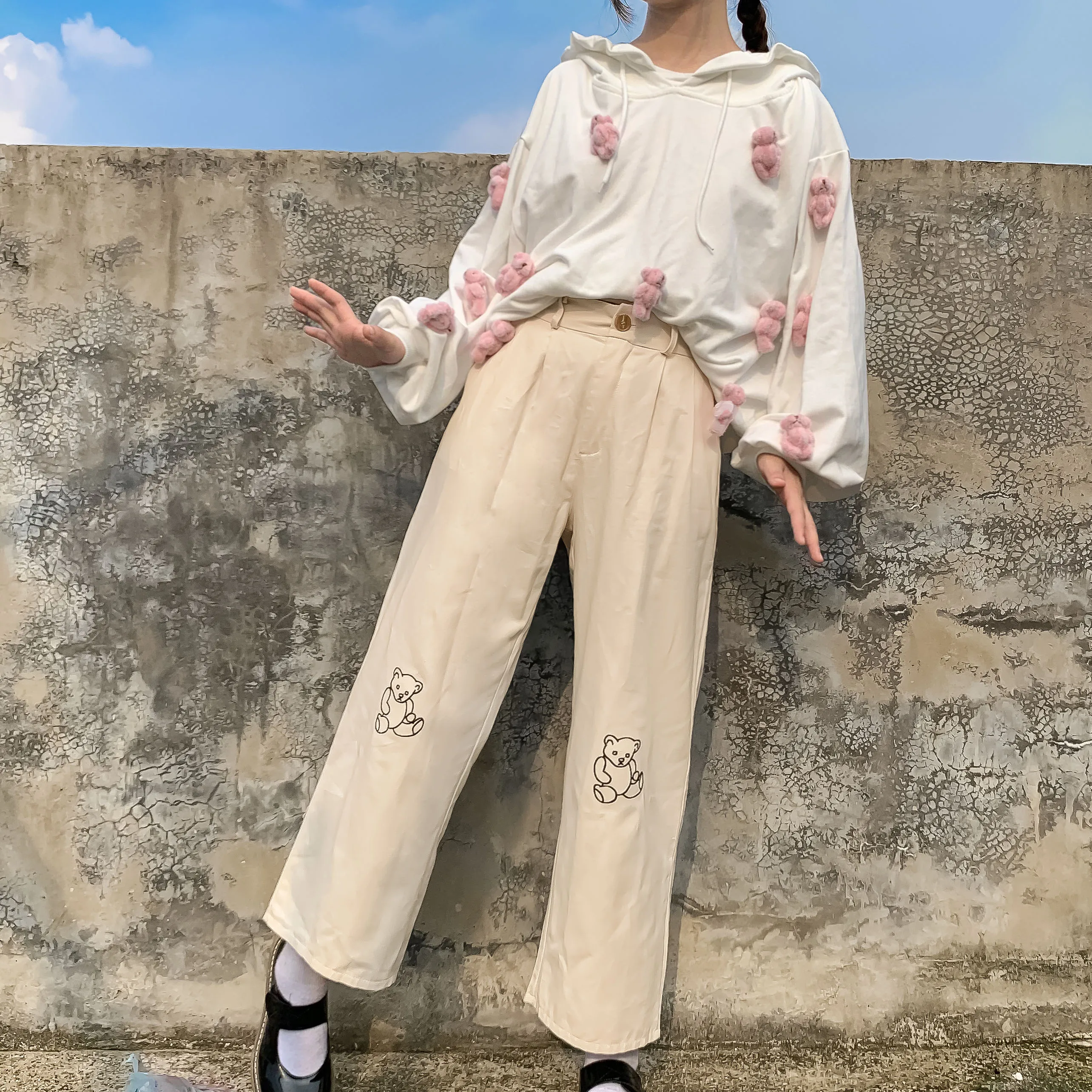 

Korean New Teen Girls Loose Thin Bear Embroidery Pants Japanese Kawaii Women Harajuku Wild Casual Female Cute Small Fresh Pant