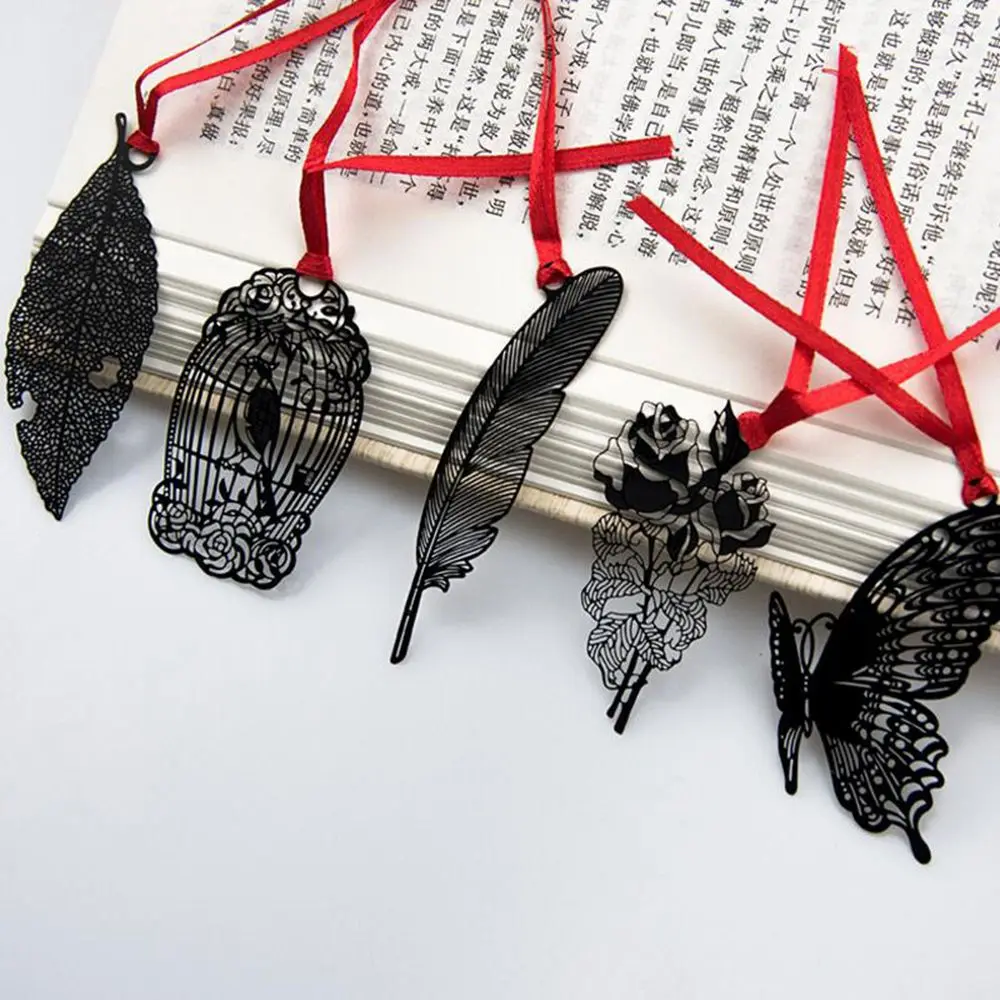 Marcapáginas de Metal con plumas de mariposa Kawaii, artículos creativos de papel, papelería coreana, paquete de regalo