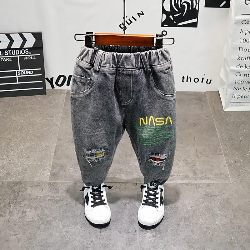 18980277964_1696590532