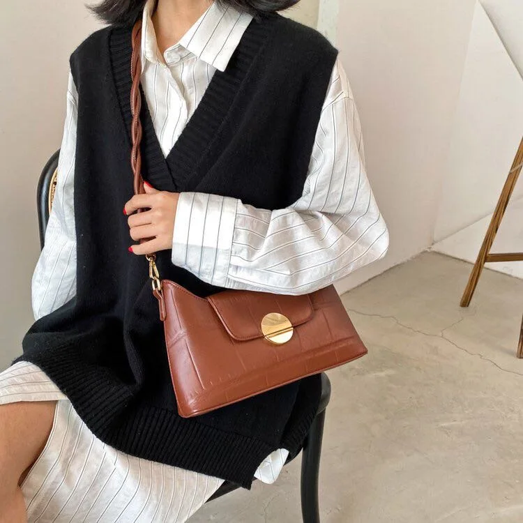 

Premium Crocodile Pattern Soft Leather Armpit Bag Autumn Winter New Arrival French Vintage Crossbody Bag Solid Color All Match