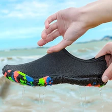 Пляжная обувь; Мужская обувь для плавания; спортивная обувь для занятий водной йогой; большие кроссовки; пляжные шлепанцы для серфинга; модная обувь для женщин; Цвет Черный