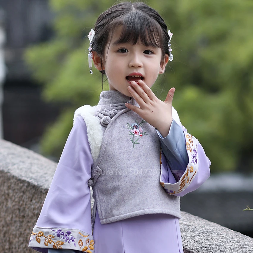 Костюм в древнем китайском стиле; традиционный костюм ханфу; платье для маленьких девочек; сценический костюм; теплый жилет с цветочной вышивкой; Cheongsam - Цвет: Vest