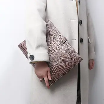 

Nice Genuine Leather Women Bags Note Pad Document Bag Embrossed Python Pattern A4 File Holder Business Padfolio For Ipad Holder