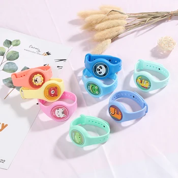 

1PCS Children's Cartoon Mosquito Repellent Bracelet Plant Essential Oil Mosquito Repellent Ring Wristband Watch