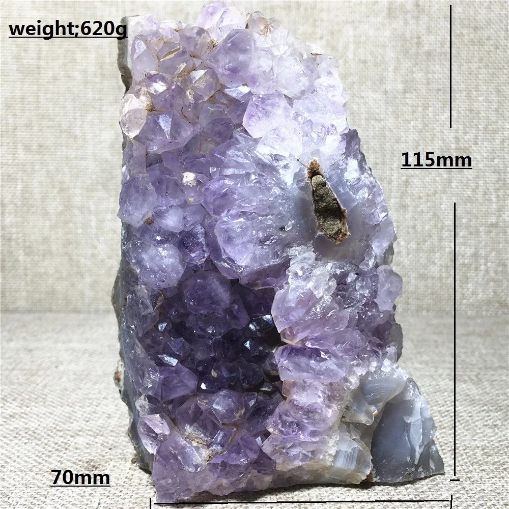 natural Agate geode quartz crystal specimen Home furnishing decoration stone and crystal Reiki healing amethyst natural Agate geode quartz crystal specimen Home furnishing decoration stone and crystal Reiki healing amethyst