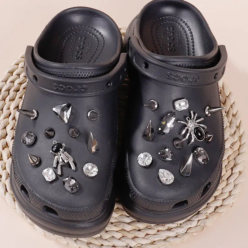 

Shoes Decoration for Crocs Slides Sweet Crystal Bling Charms Rivets Chains Rhinestone DIY Slippers Accessories Beading for Clogs