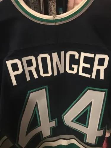 44 CHRIS PRONGER Hartford Whalers Hockey Jersey Embroidery Stitched  Customize any number and name Jerseys - AliExpress