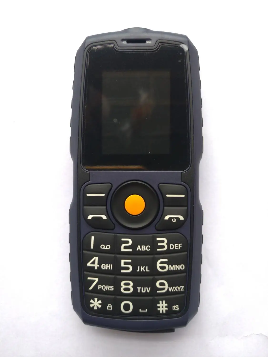Wasserdicht-sto-fest-handy-power-bank-billig-China-Handys-GSM-FM-Russische-tastatur-taste-HANDYS.jpg