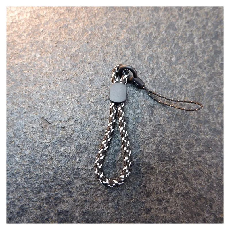 Compact Universal Lanyard - Stylish Strap