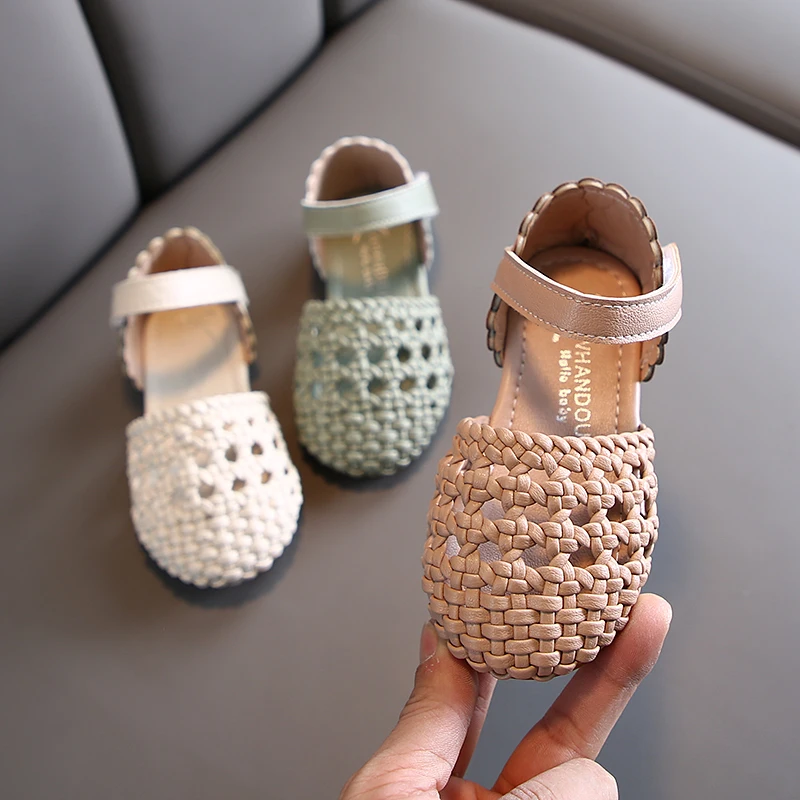 

Kids Sandals 2020 New Summer Girls Shoes Children Girls Pu Solid Weave Comfortable Rubber Beach Sandals Baby Toddler Kids Shoes