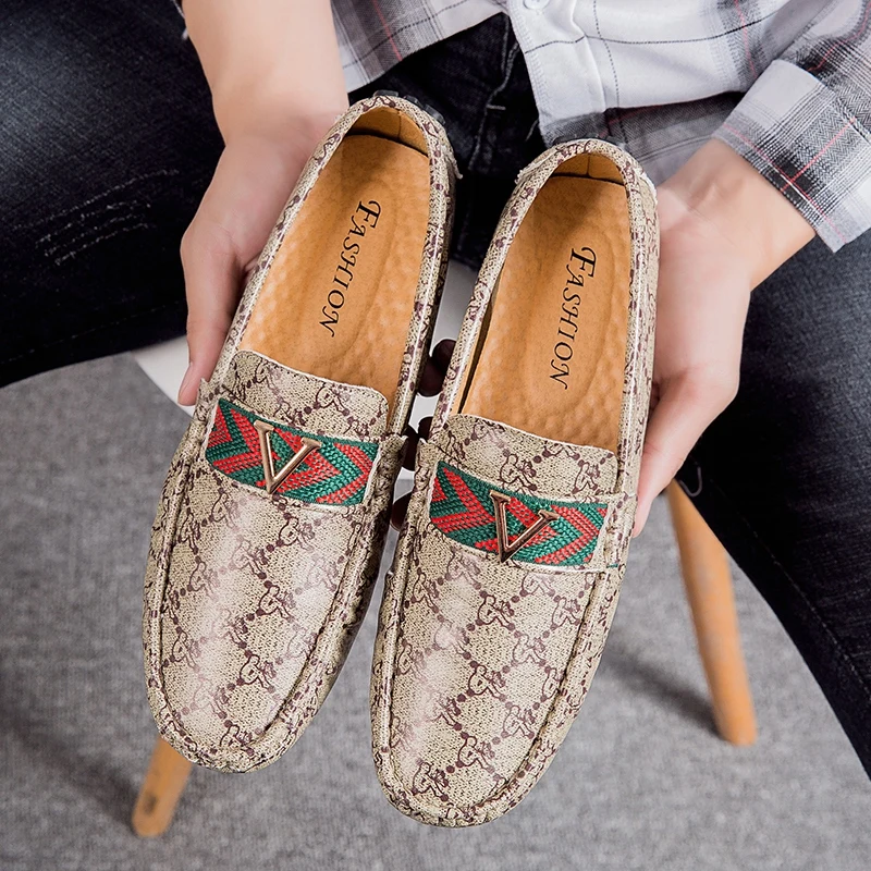 Big Size 38-48 Men Loafers Shoes 2020 Fashion Slip-On Drive Moccasins Footwear Male Brand Leather Boat Shoes Men Casual Shoes