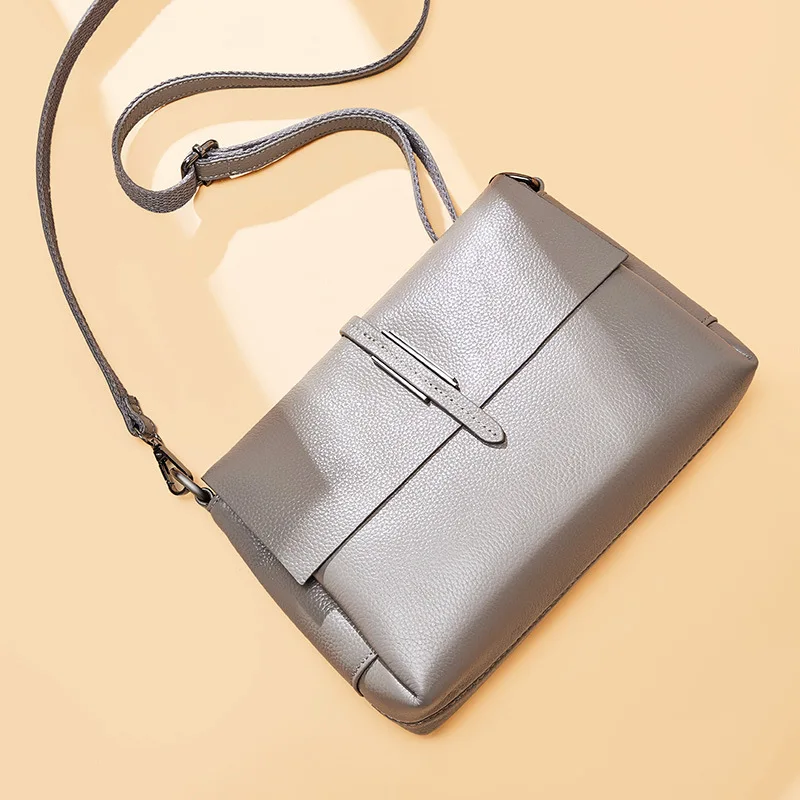 

2019 New Genuine Leather Bag Brand Fashion Shoulder Crossbody Bags Natural Cow Leather Women Messenger Bags