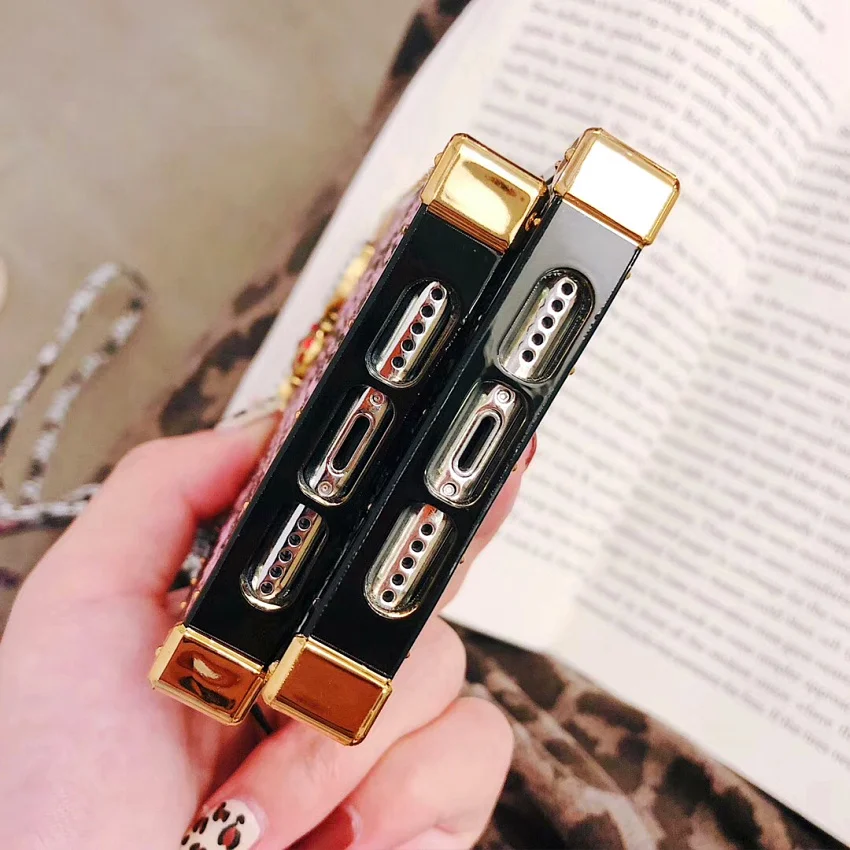 Square Case For iphone 11 Pro Max Luxury brand bee Phone Case For iphone X8 8plus 6 6S 7 7Plus X XS Max XR Snake Skin Cover (2)