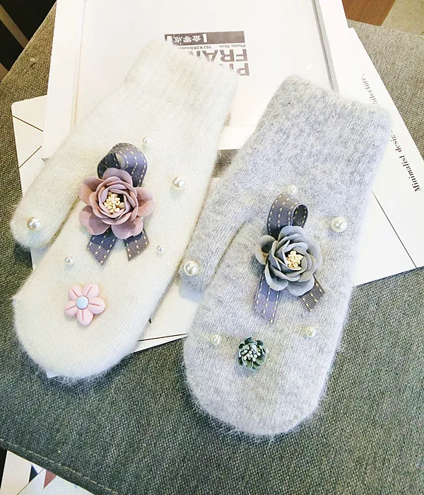 Cashmere Rabbit Fur Mittens Winter Korean Women Cute Female Knit Wool Thicker Gloves Ladies Guantes Warm Floral Gloves Mitten