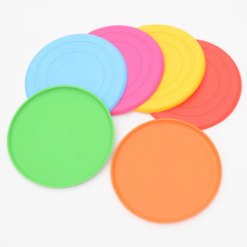 

18 cm Flying Discs Trainning Puppy Toy Silicone Fetch Interactive Dog Chew Toys Pet Training Products Soft Silicone Flying Disc