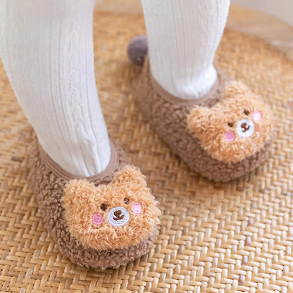 1 Pair Toddler Shoes Excellent Newborn Thickened Crib Shoes Socks Anti-slip Cartoon Pattern Infant Slippers