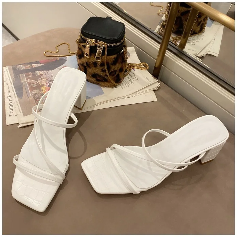 

Outdoor Women Summer Sandal High Square Heel Flip Flop Ladies Brand Women Slipper Elegant Women Slides Shoes