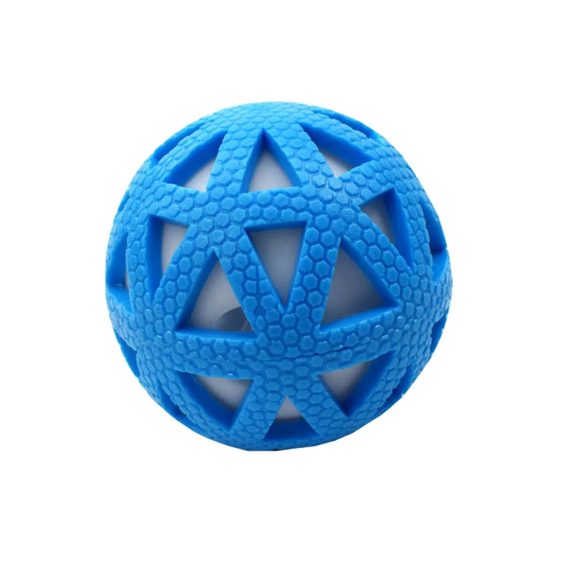 10933443770_915075906