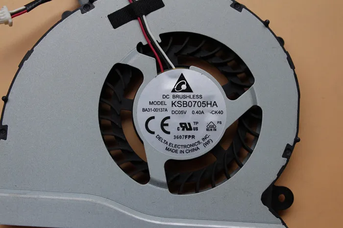 Delta Electronics KSB0705HA CK40 DC 5V 0.40A 3-жильный Сервер охлаждающий вентилятор