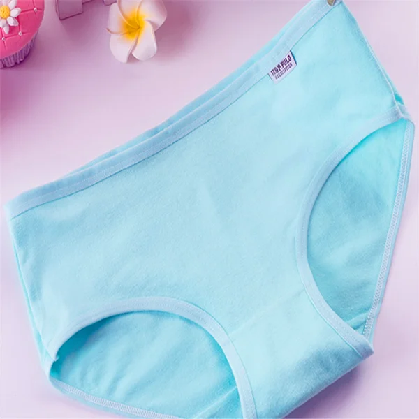 A001-Light blue Women's underwear, women's cotton student's best-selling pure color candy hip lifting and ventilating briefs A001 - Цвет: A001-Light blue